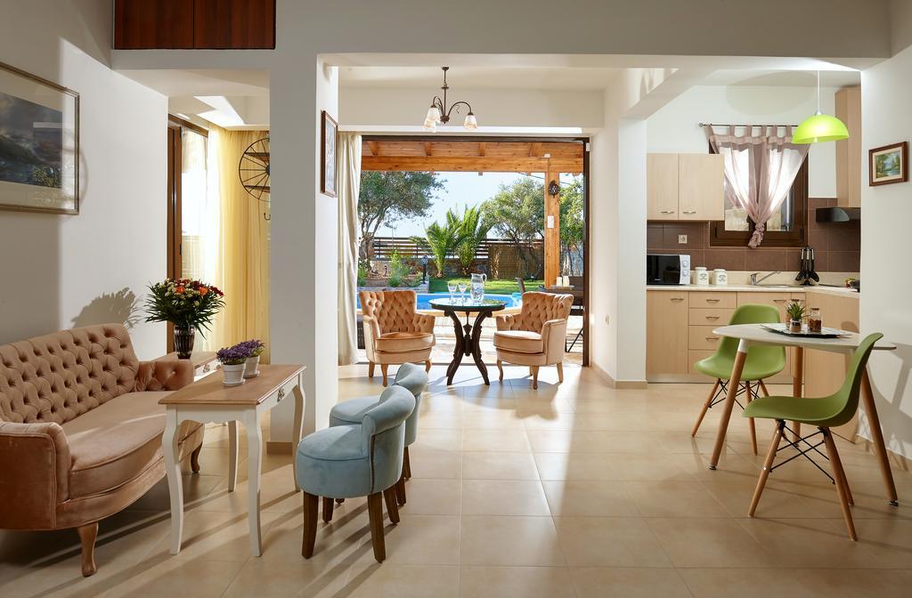 Villa Feronia Hersonissos  Exteriör bild