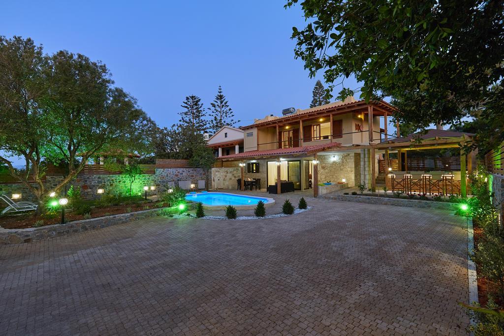 Villa Feronia Hersonissos  Exteriör bild