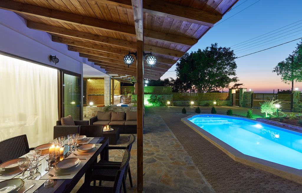 Villa Feronia Hersonissos  Exteriör bild