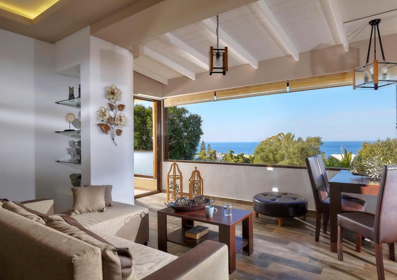 Villa Feronia Hersonissos  Exteriör bild
